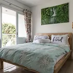 Domikado Homestay